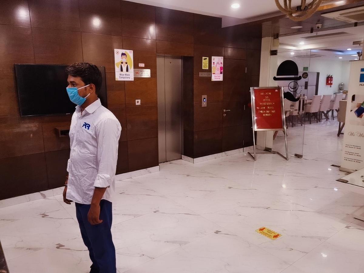 Hotel Pk Residency Noida Extérieur photo