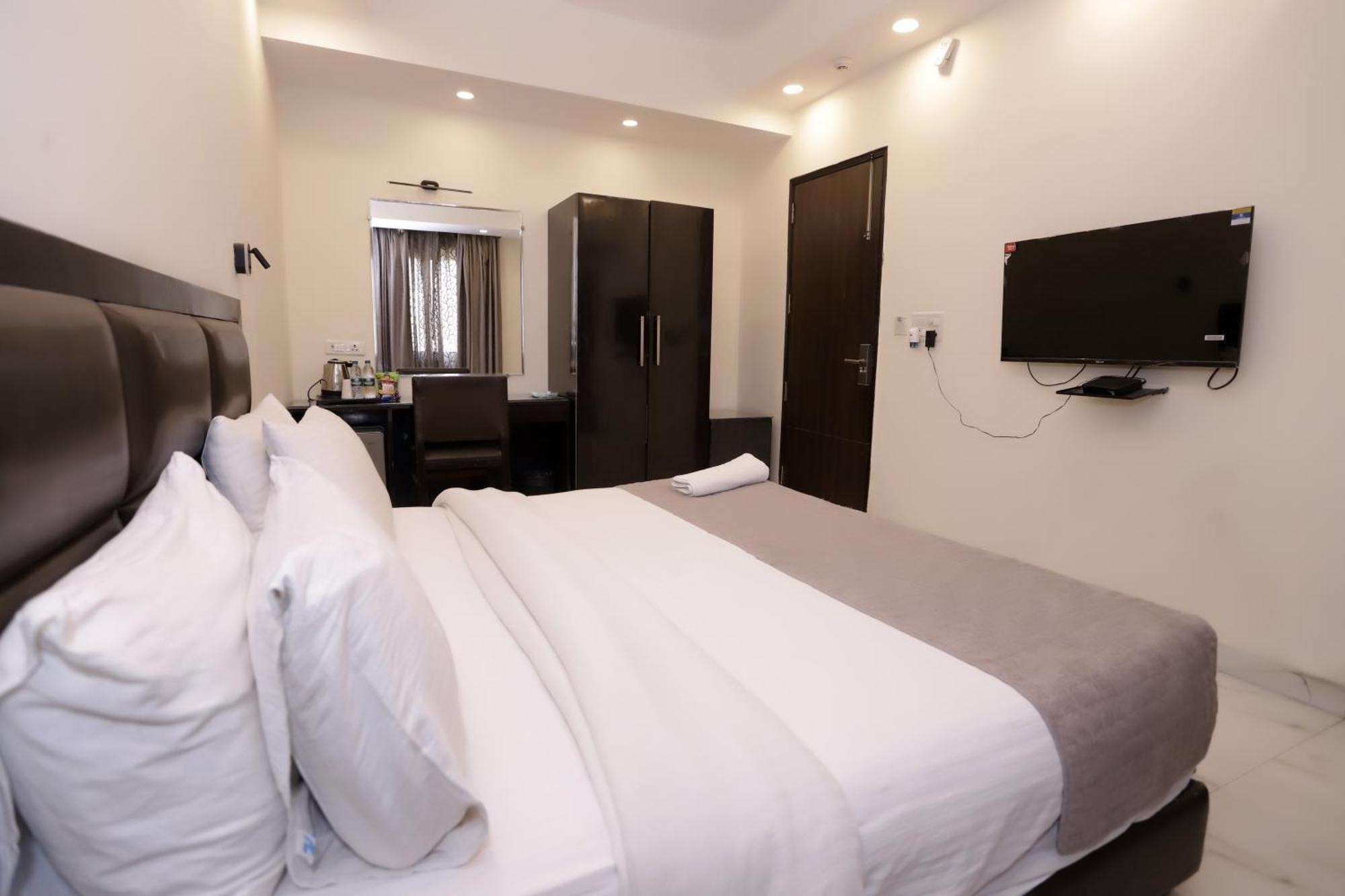 Hotel Pk Residency Noida Extérieur photo