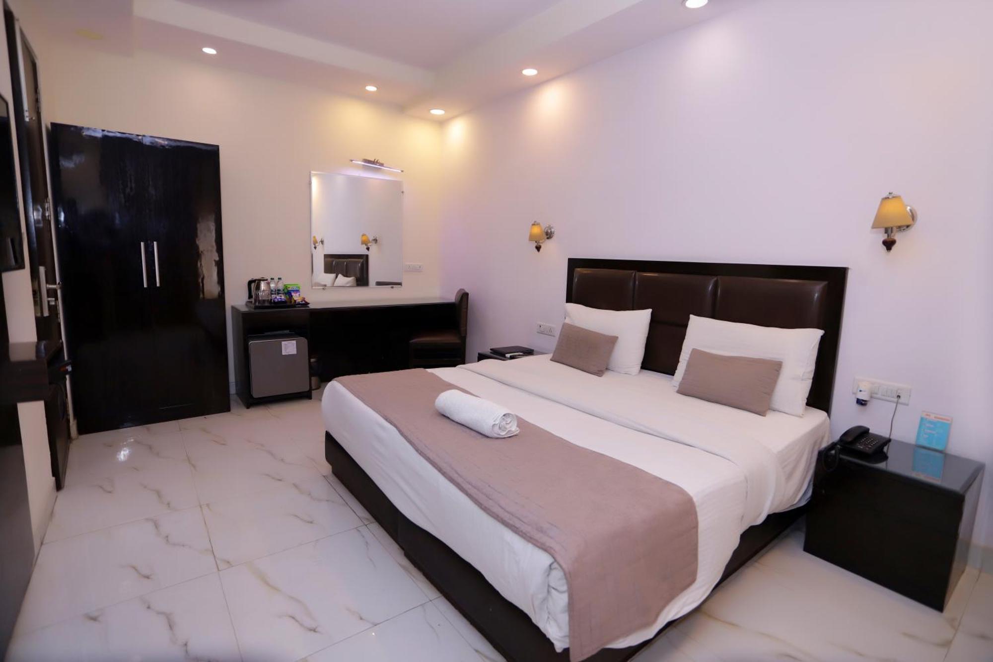 Hotel Pk Residency Noida Extérieur photo