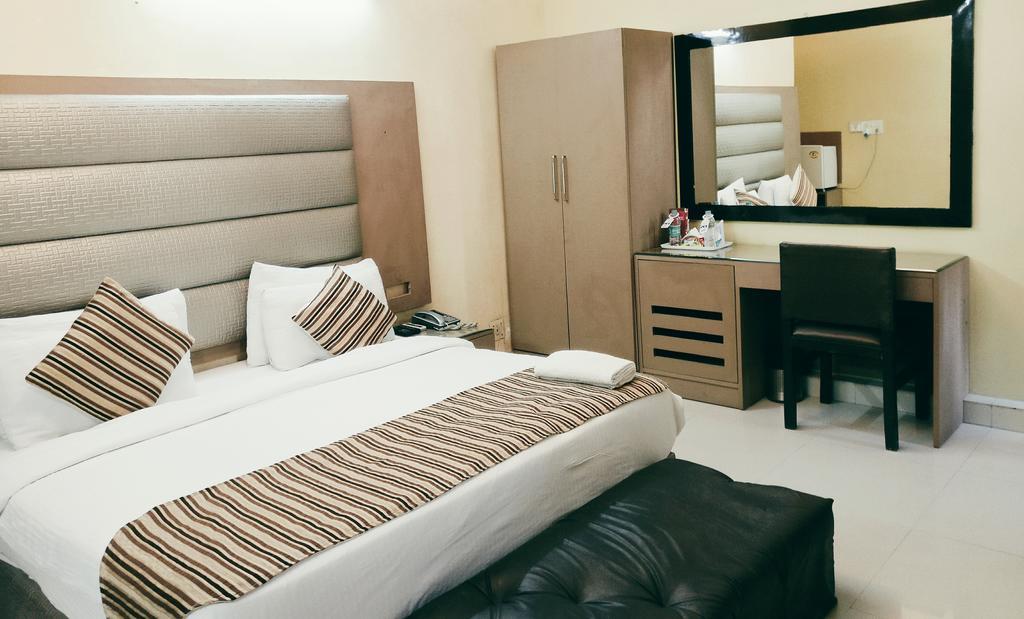Hotel Pk Residency Noida Extérieur photo